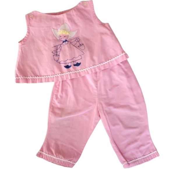 Vintage 2 Piece Top & Bottom Outfit Pink Dutch Girl Baby 12 Months - Picture 1 of 7